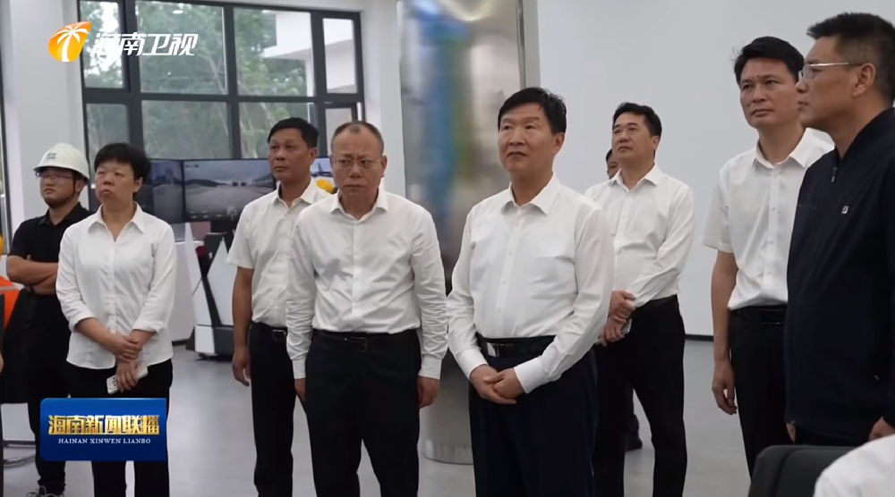 海南省委副书记、省长刘小明到清联智控-中国能建定安大岭矿山项目调研